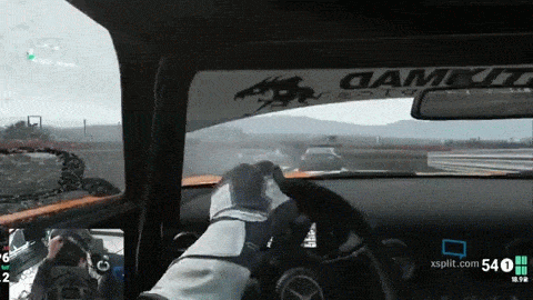 virtual reality simulation of a car race